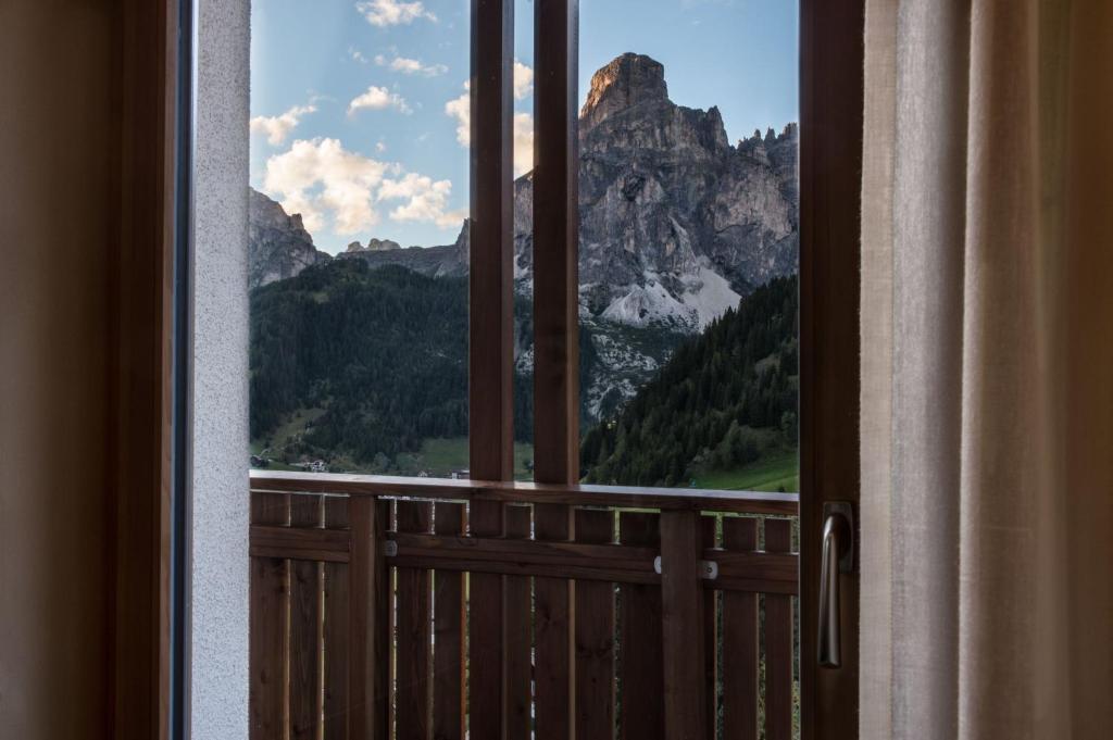 Hotel Arlara Corvara In Badia Værelse billede