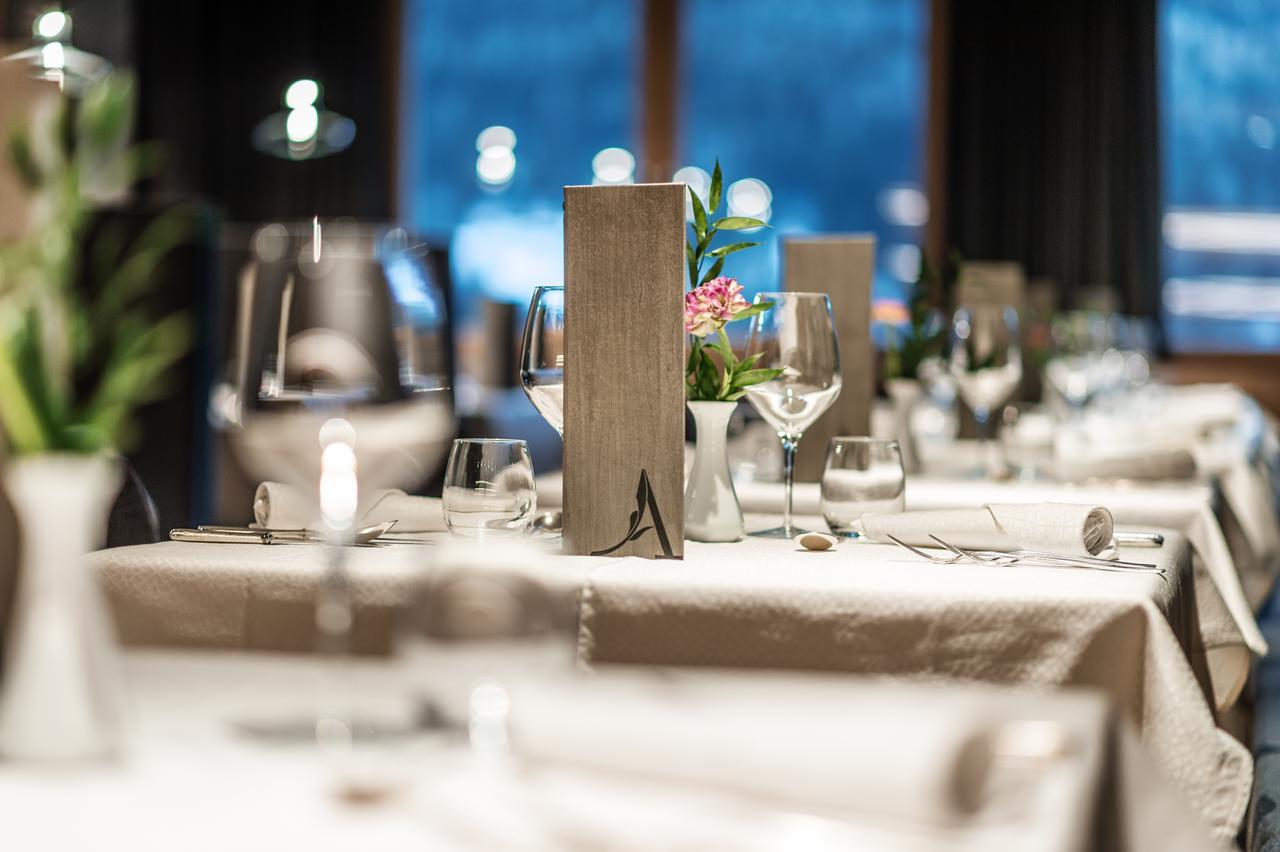 Hotel Arlara Corvara In Badia Eksteriør billede